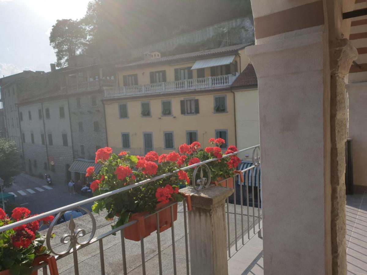 La Divina Corte Bagnone ภายนอก รูปภาพ